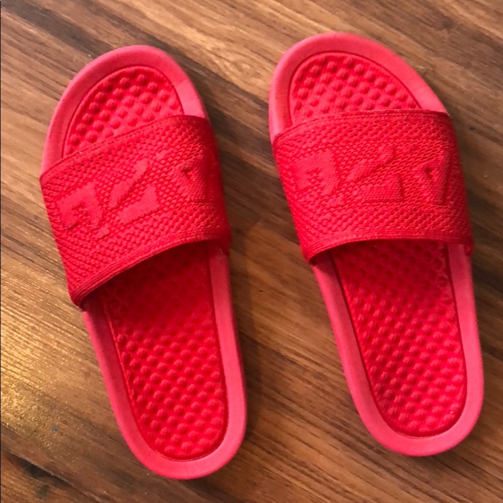 APL lightly worn RED slides.